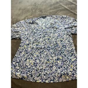 Lane‎ Bryant Blue flower short sleeve shirt, size 18